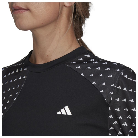 Adidas Γυναικεία κοντομάνικη μπλούζα Run It Adidas Γυναικεία κοντομάνικη μπλούζα Run It
